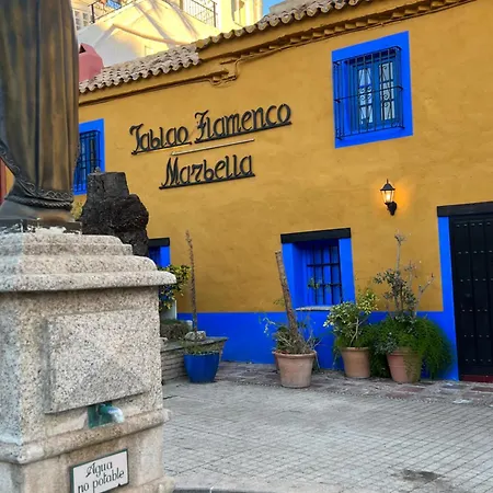 Castillo De * Marbella